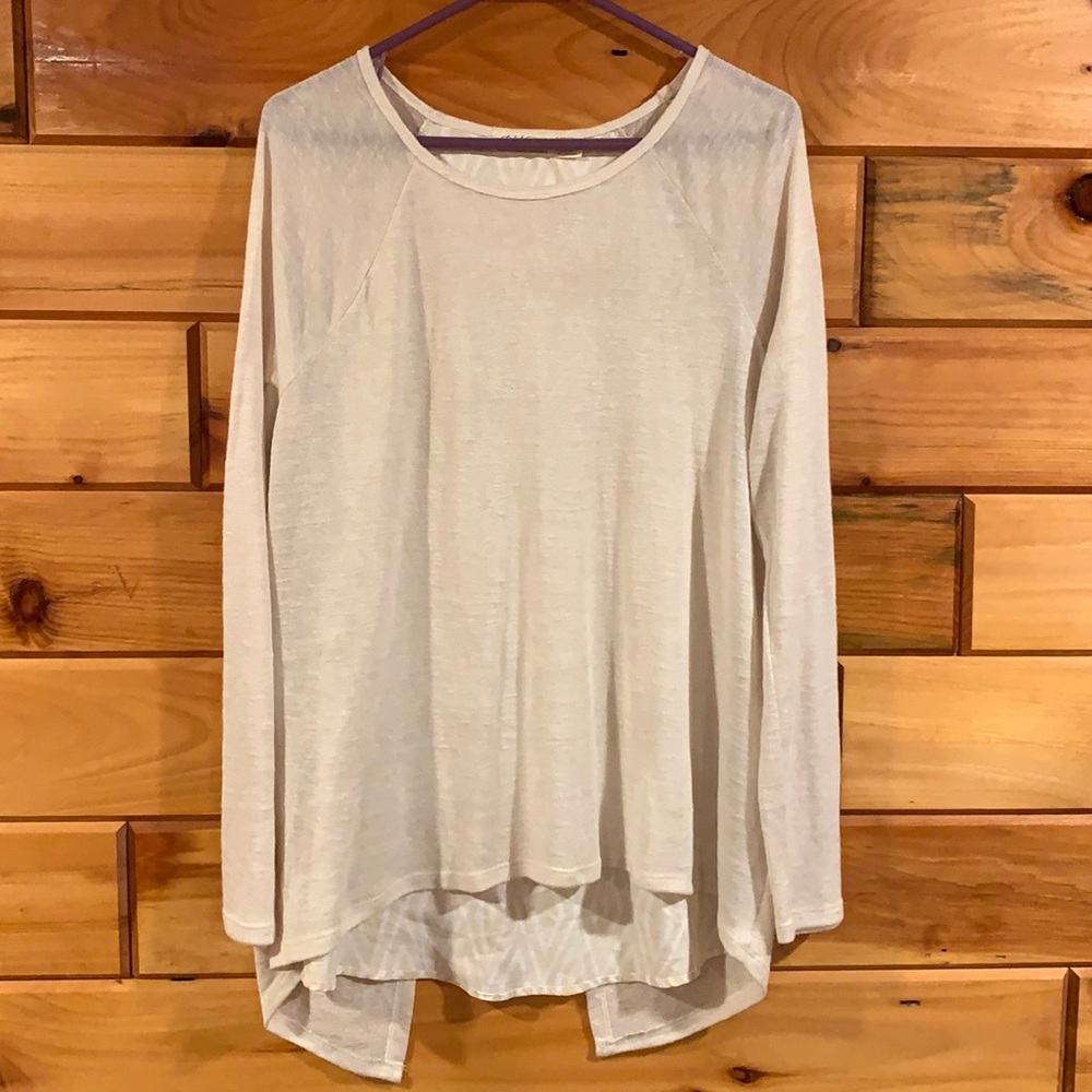 Faded Glory. Long sleeved vback